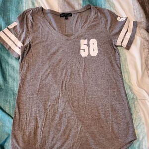 Cute juniors short sleeve t-shirt medium